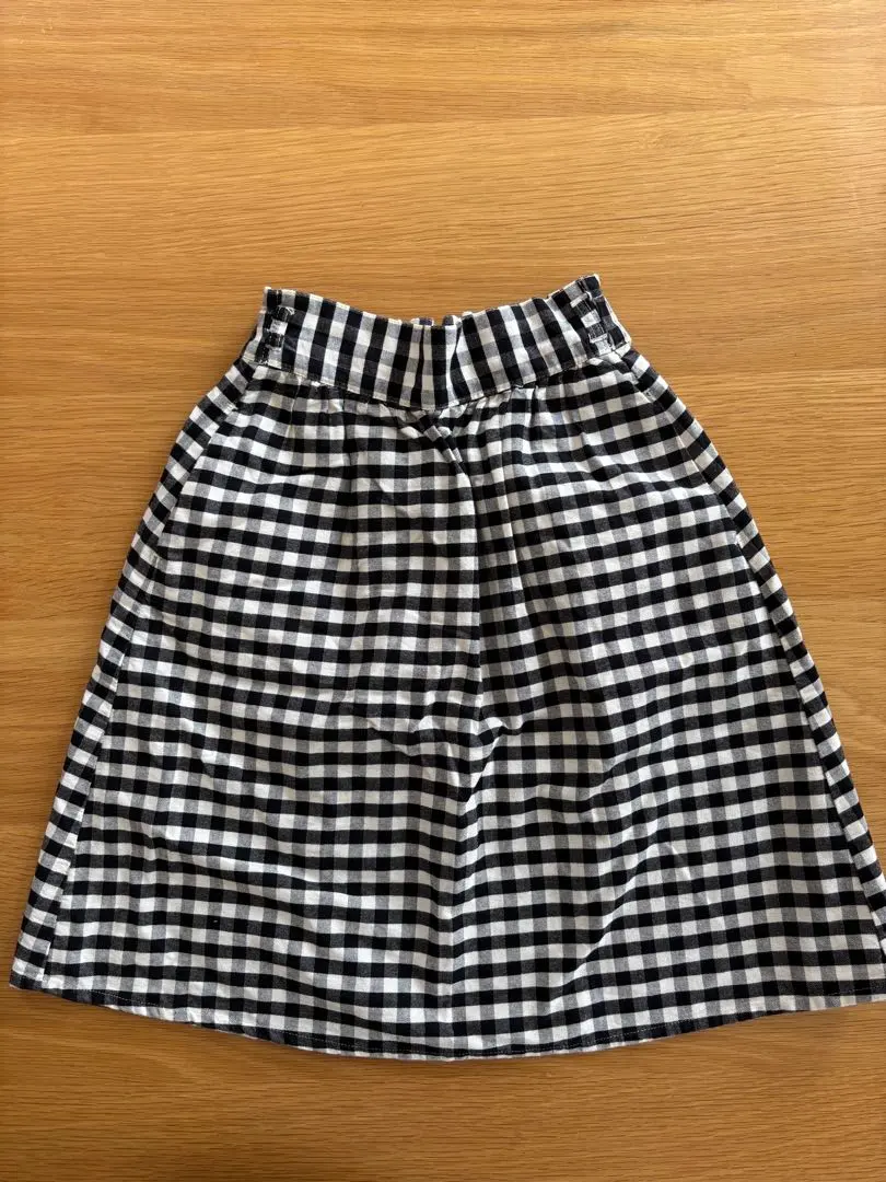 Thumbnail of Excellent condition GU skirt, gingham check