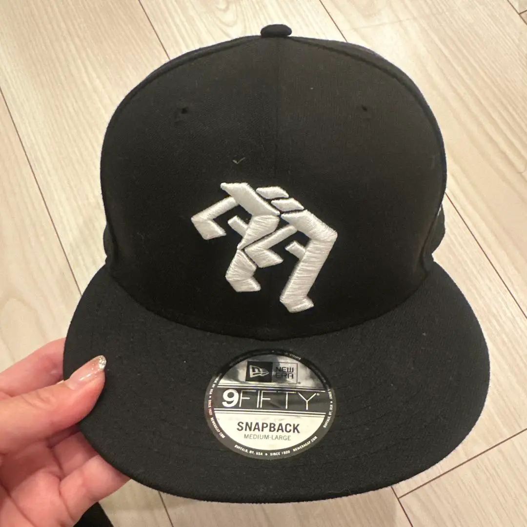 ダウンタウン NEW ERA キャップ 9FIFTY DOWNTOWN × New Era イニシャルロゴ ブラック グレー