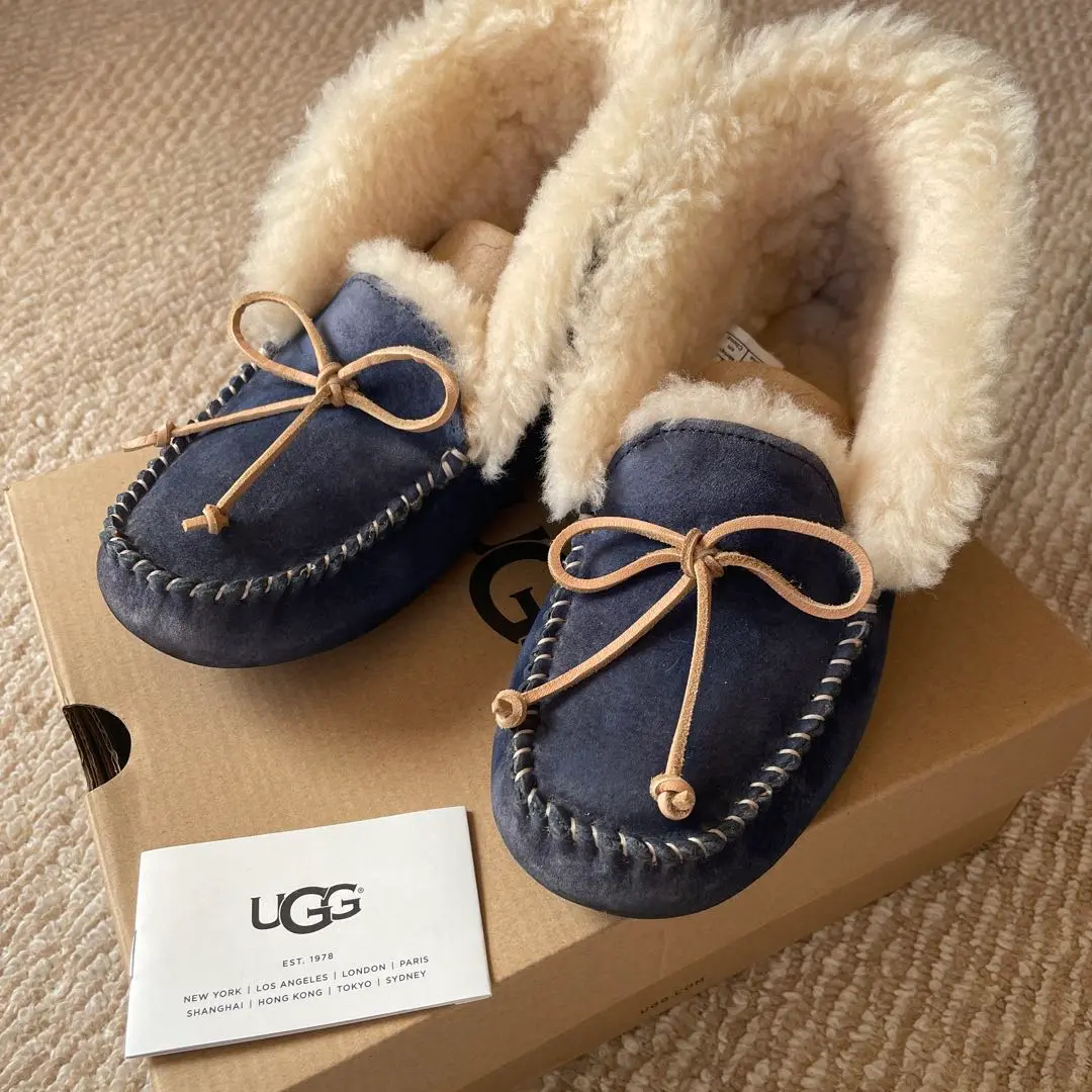 2025年最新】ugg アレーナ 23の人気アイテム - メルカリ