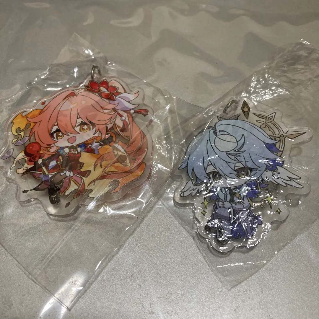 Thumbnail of Honkai: Star Rail Guinaifen & Sunday Acrylic Keychains