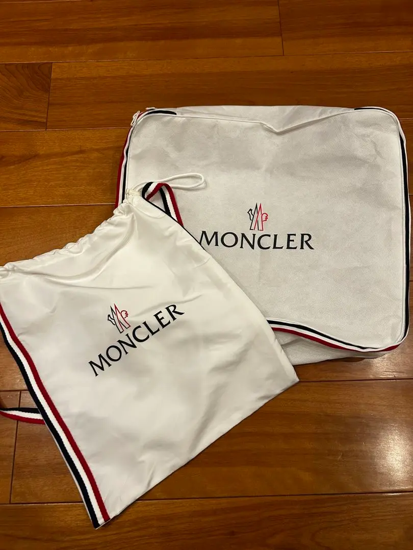 モンクレール MONCLER シューズ袋2枚セット　白　USED 2025年最新】MONCLER シューズバッグ・靴袋の人気アイテム