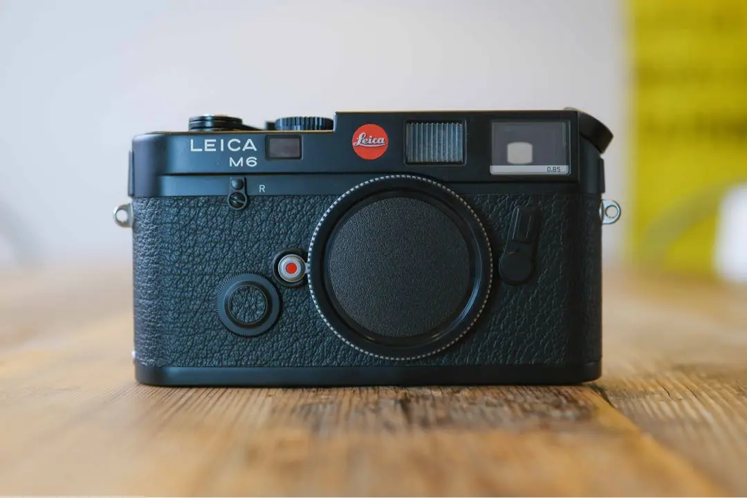 【即決】Leica M6 (0.85 HM)［希少・美品］ 即決】Leica M6 (0.85 HM)［希少・美品］ フィルムカメラ
