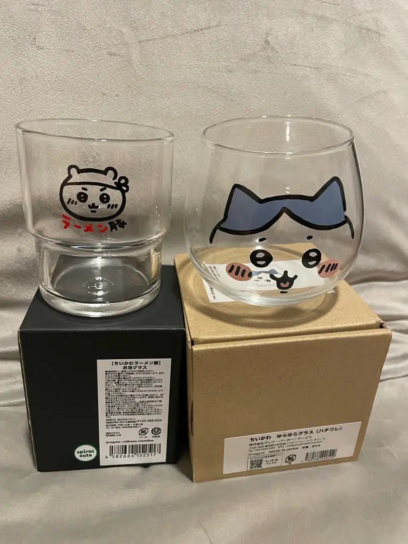 ちいかわ　ハチワレ　ゆらゆらグラス　コップ　ガラス　食器 Amazon.co.jp: なんか小さくてかわいいやつ ちいかわ ゆらゆら