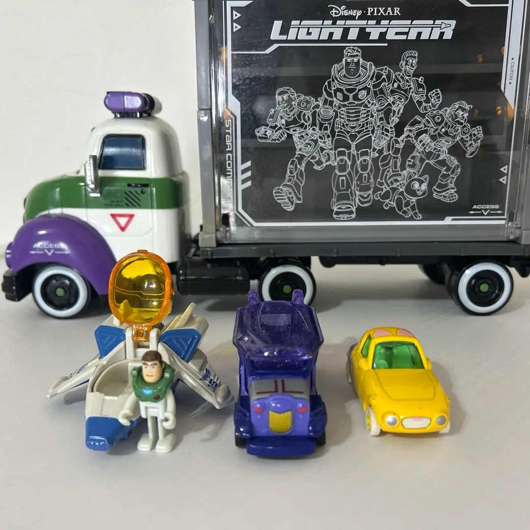 2025年最新】トミカ バズ・ライトイヤー スターコマンドキャリー