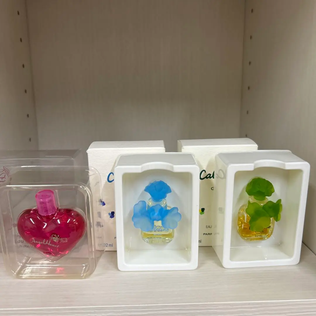 廃盤品新品/未使用箱無しグレ カボティーヌ ブルー EDT SP 50ml 香水