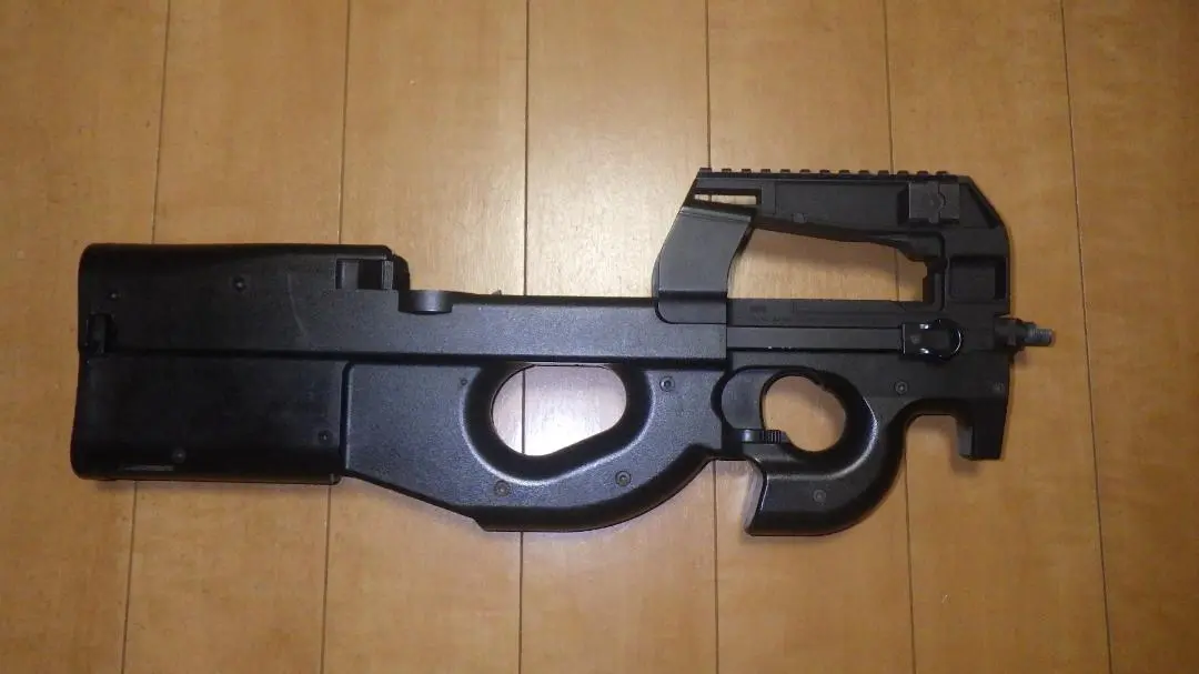 東京マルイ スタンダード電動ガン P90 ジャンク品 楽天市場】東京マルイ P90 TR スタンダード電動ガン /電動