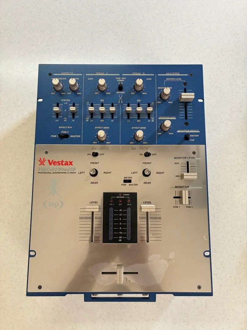 Vestax PMC-07Pro LEDブルーカスタム つまみ•ノブ交換 中古 2025年最新】ベスタクス 07の人気アイテム - メルカリ