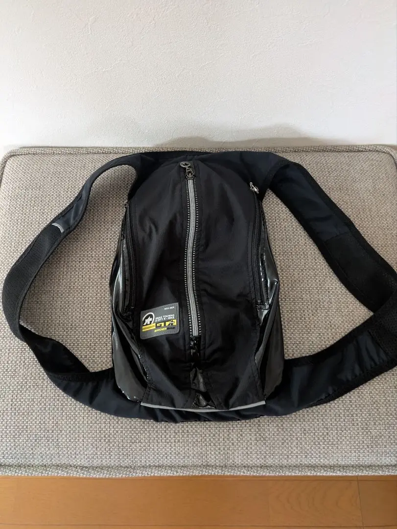 アクセサリー Assos Spider Bag G2 ASSOS人気のスパイダーバッグが、バージョンアップして登場です