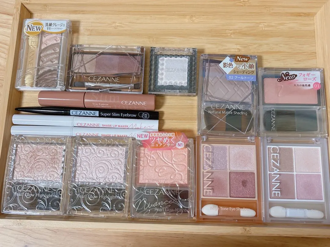 Thumbnail of Cezanne makeup set ♡