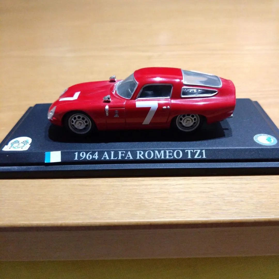 ミニカー　1/43 アルファロメオ TZ1 タルガフローリオ 1964 3位入賞車 #58 Bussinello / Todaro [BEST9067/2] Amazon | BESTMODEL 1/43 アルファロメオ TZ1 タルガフローリオ