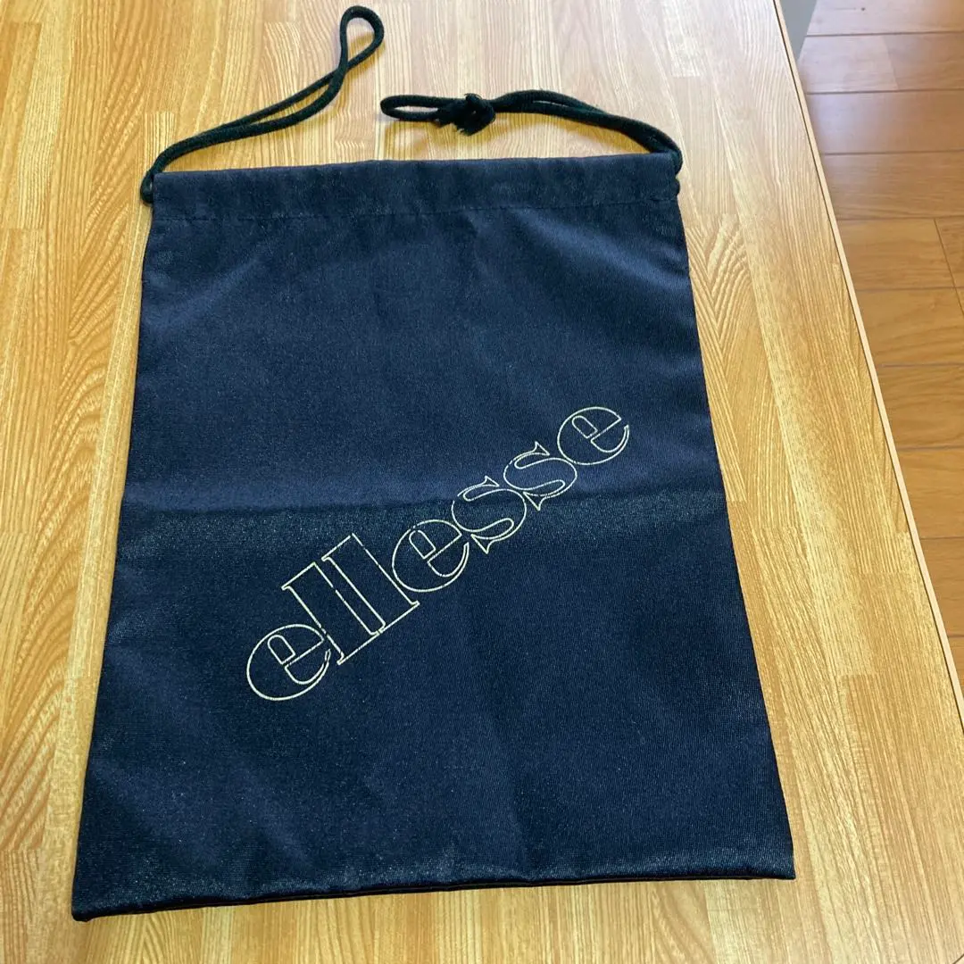 ellesse新品未使用バスケットスニーカーシューズ 2025年最新】エレッセ バスケットボールの人気アイテム - メルカリ