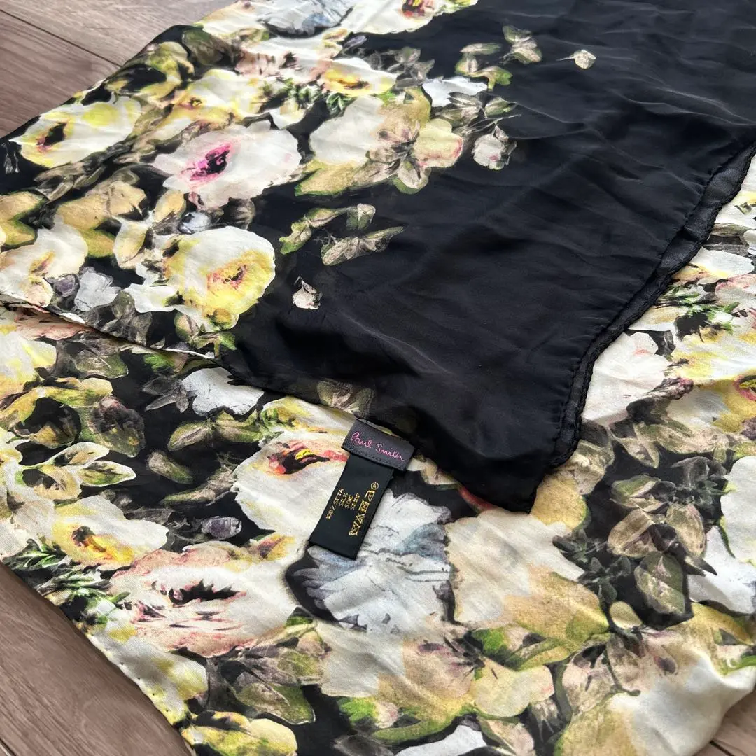 2025年最新】Paul Smith 柄・デザイン：花柄 ストール・ショール
