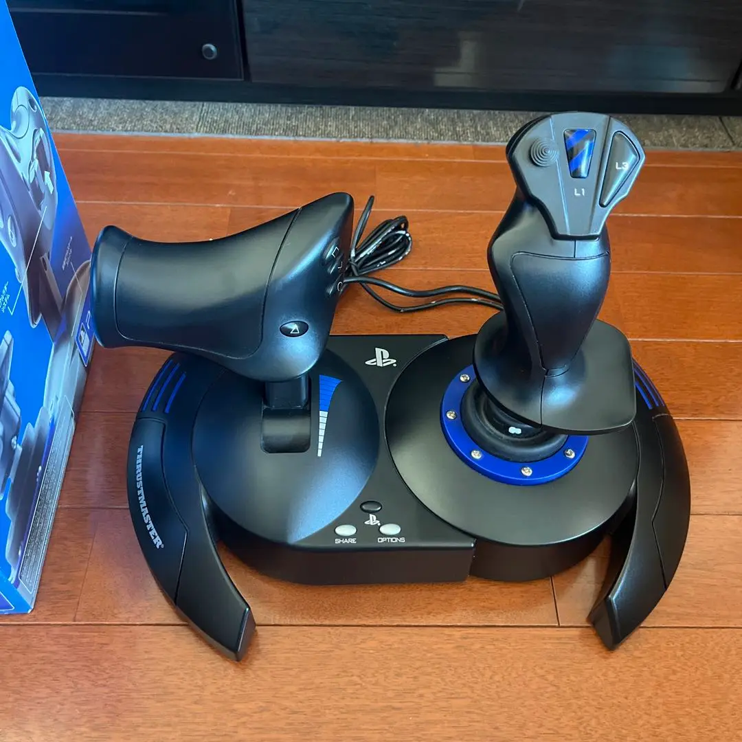 playstation4本体、VR、フライトスティックセット Amazon.co.jp: 【Playstation公式ライセンス商品】Thrustmaster