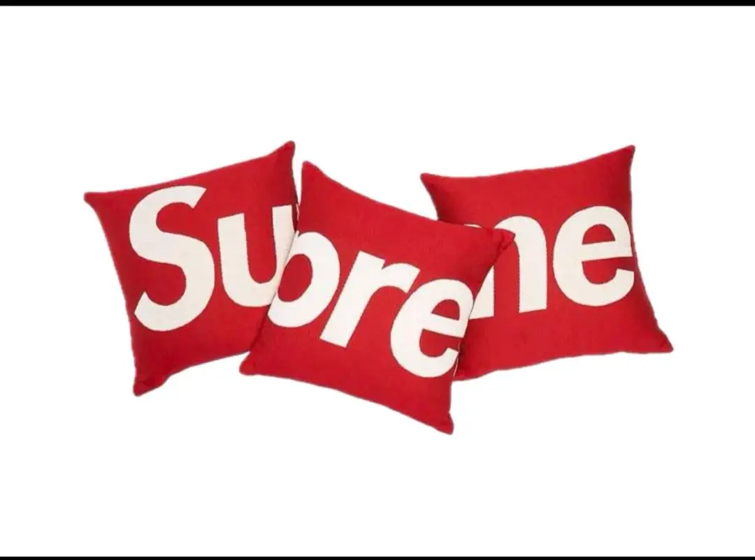2025年最新】SUPREME クッションの人気アイテム - メルカリ