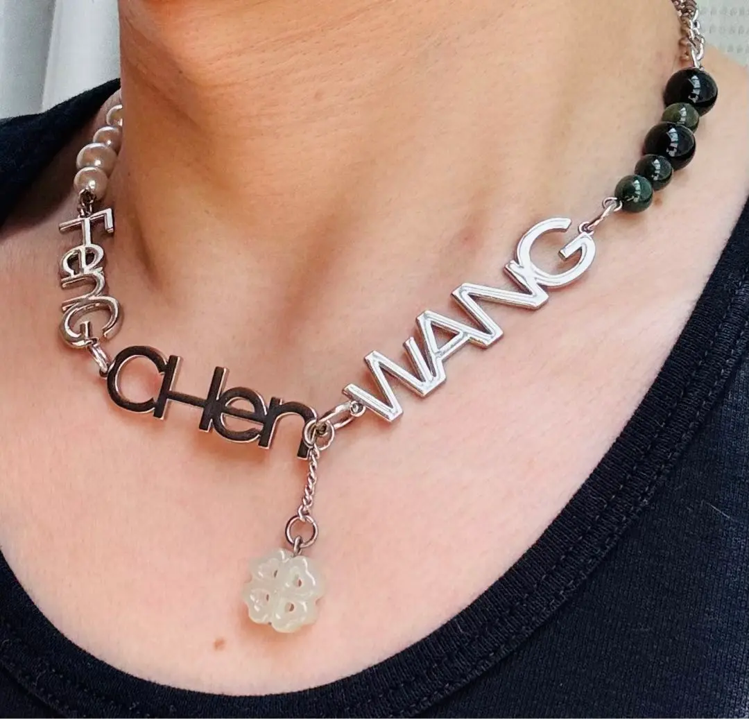 Feng Chen Wang（フェン・チェン・ワン）の「NECKLACE