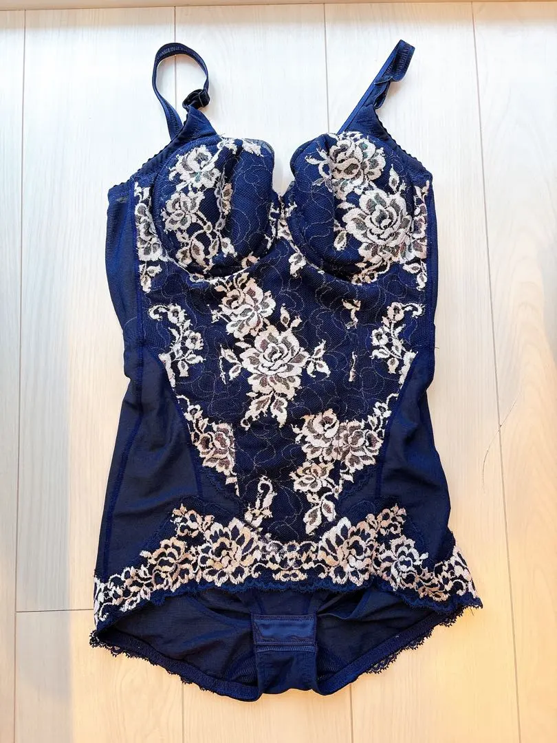 Thumbnail of Decorte Lumies Diamond Navy Full Cup Bodysuit C70M