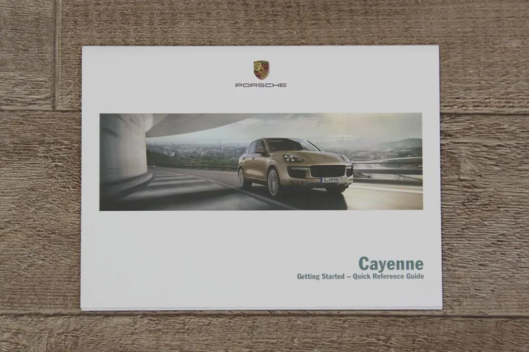 2025年最新】PORSCHE 種類：取扱説明書 カタログ・マニュアルの