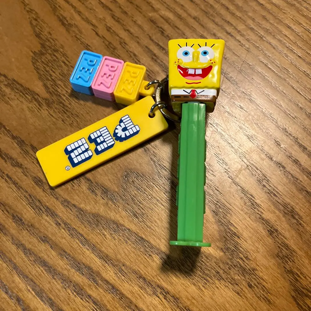 スポンジボブ　ぬいぐるみ　PEZ フィギュア　スパークケース　キーホルダー SpongeBob スポンジ・ボブ PEZ ペッツ カラビナキーリング