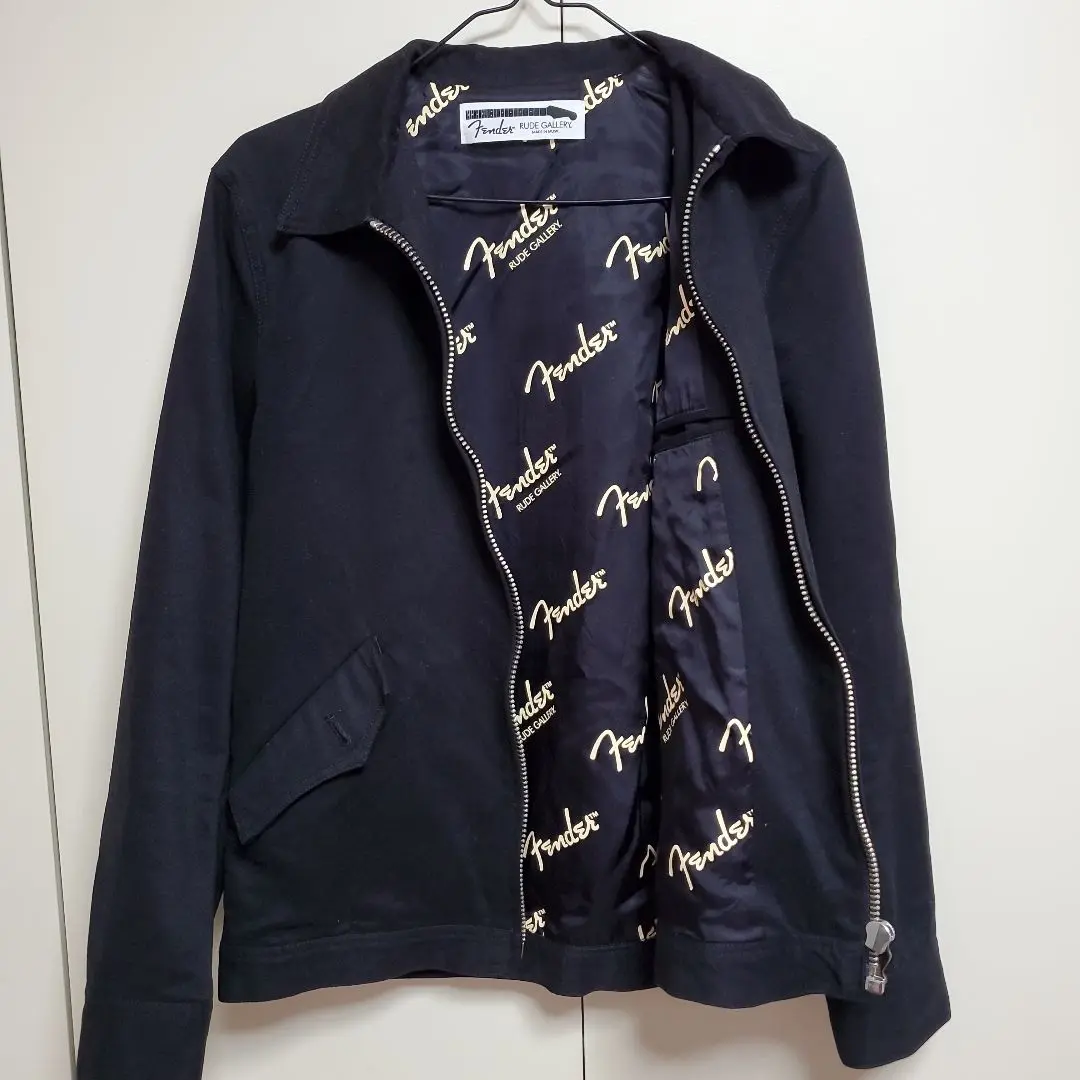 Fender フェンダー ギグスジャケット NAVY ネイビー Lサイズ Fender フェンダー ギグスジャケット NAVY ネイビー Lサイズ