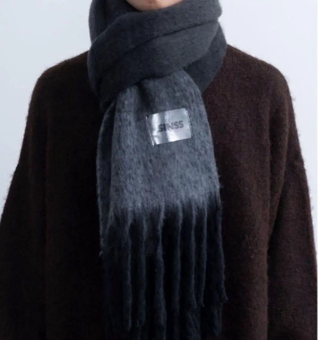 SINSS（シンス）の「Check muffler / チェックマフラー