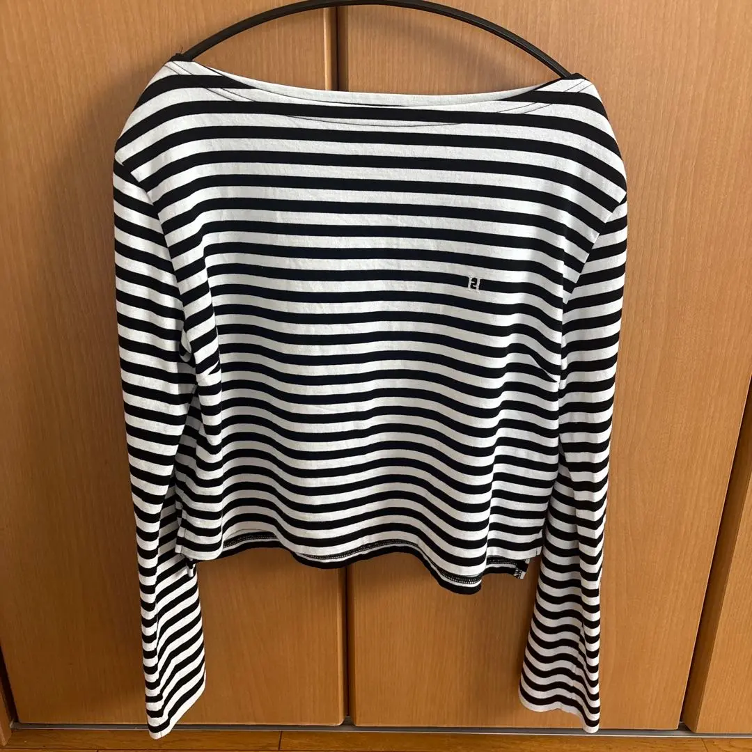 トップス herlipto French Striped Top 2025年最新】Herlipto french striped topの人気アイテム - メルカリ