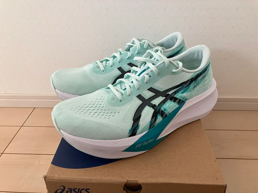 Thumbnail of ASICS MAGIC SPEED 4 Running Shoes, 30cm