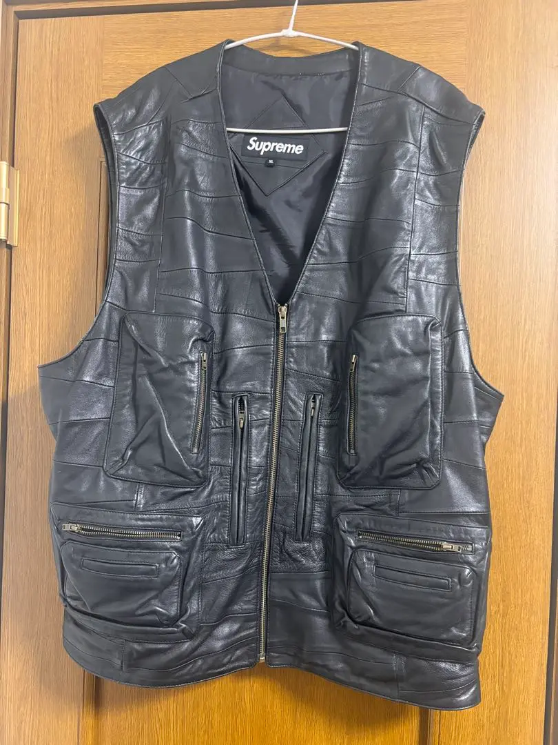 2025年最新】Supreme Leather Cargo Vestの人気アイテム - メルカリ