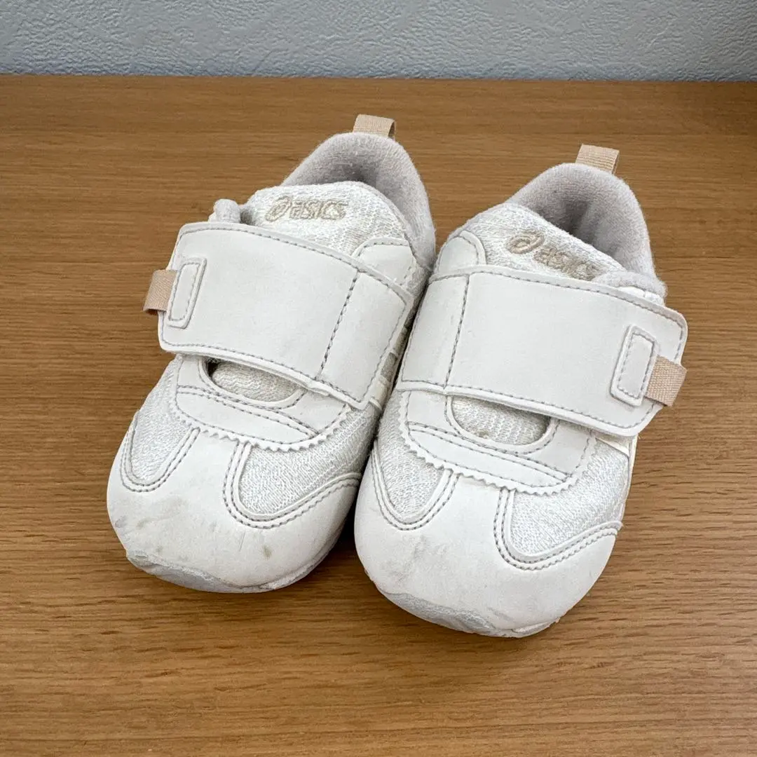 Thumbnail of Asics baby shoes, 15 cm