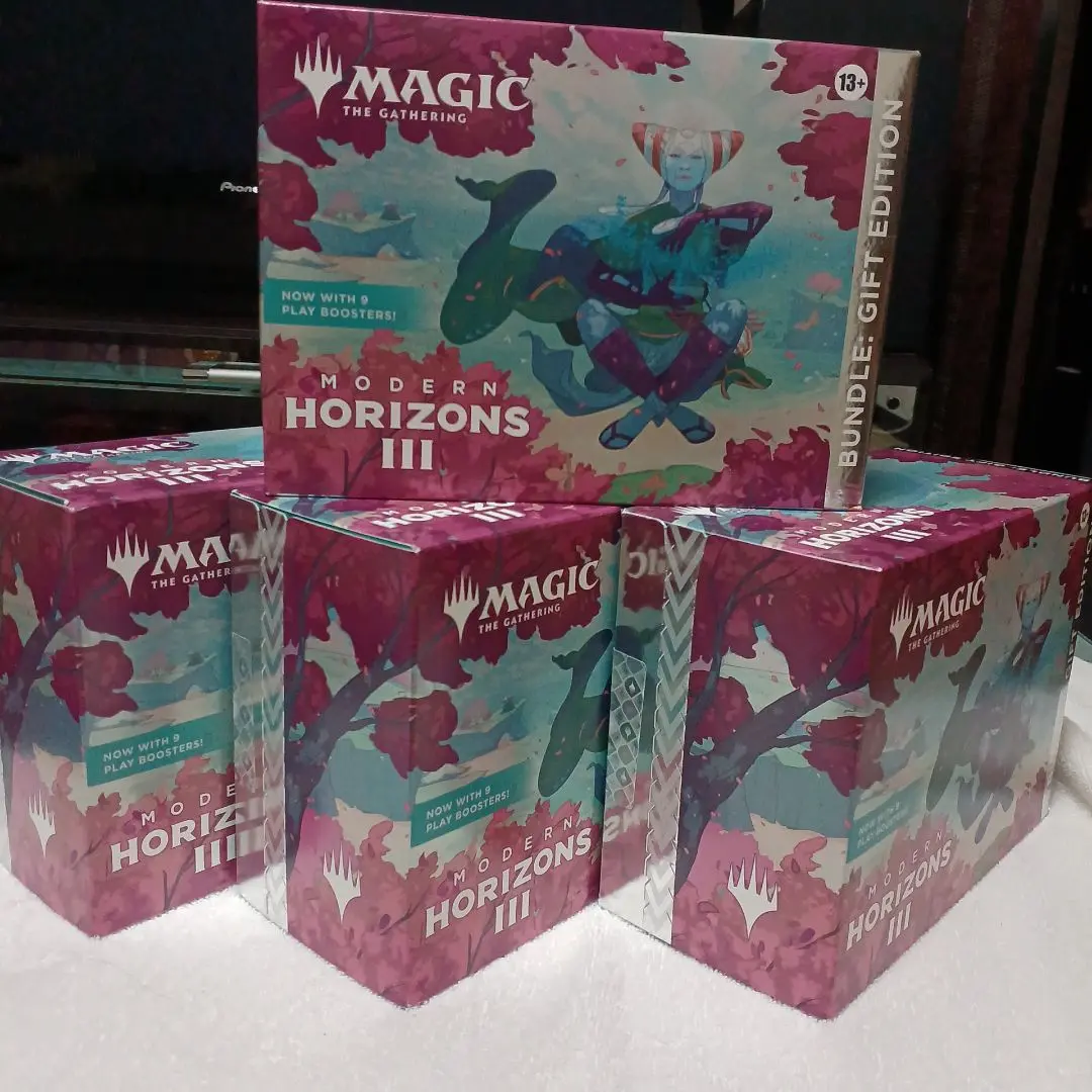 マジック：ザ・ギャザリング - 【新品未開封】MTGモダンホライゾン3 Bundle Gift Edition 大流行中！ MTG Amazon.co.jp: モダンホライゾン3 英語 Edition
