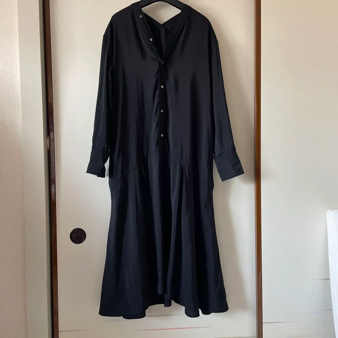 Thumbnail of Beardsley Black Shirt Dress Long Sleeve Back Open