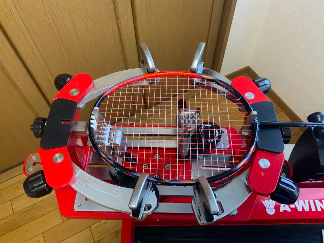 新品a-winバドミントンラケット 4本セット YONEX バドミントンセット ラケット ヨネックス バドミントン