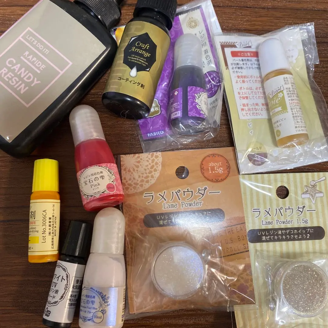 Thumbnail of Resin colorant set, glitter powder, crank eyelet