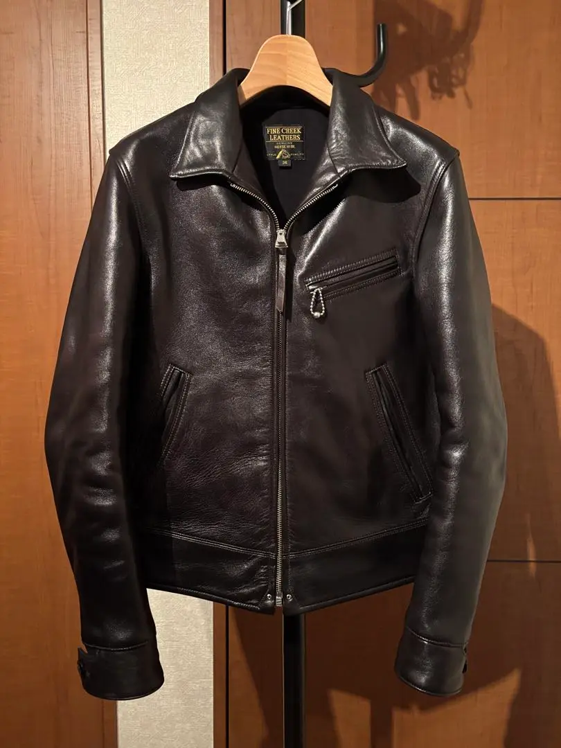 キ*ン様 ファインクリークレザーズ　アン　38インチ 美品 FINE CREEK LEATHERS