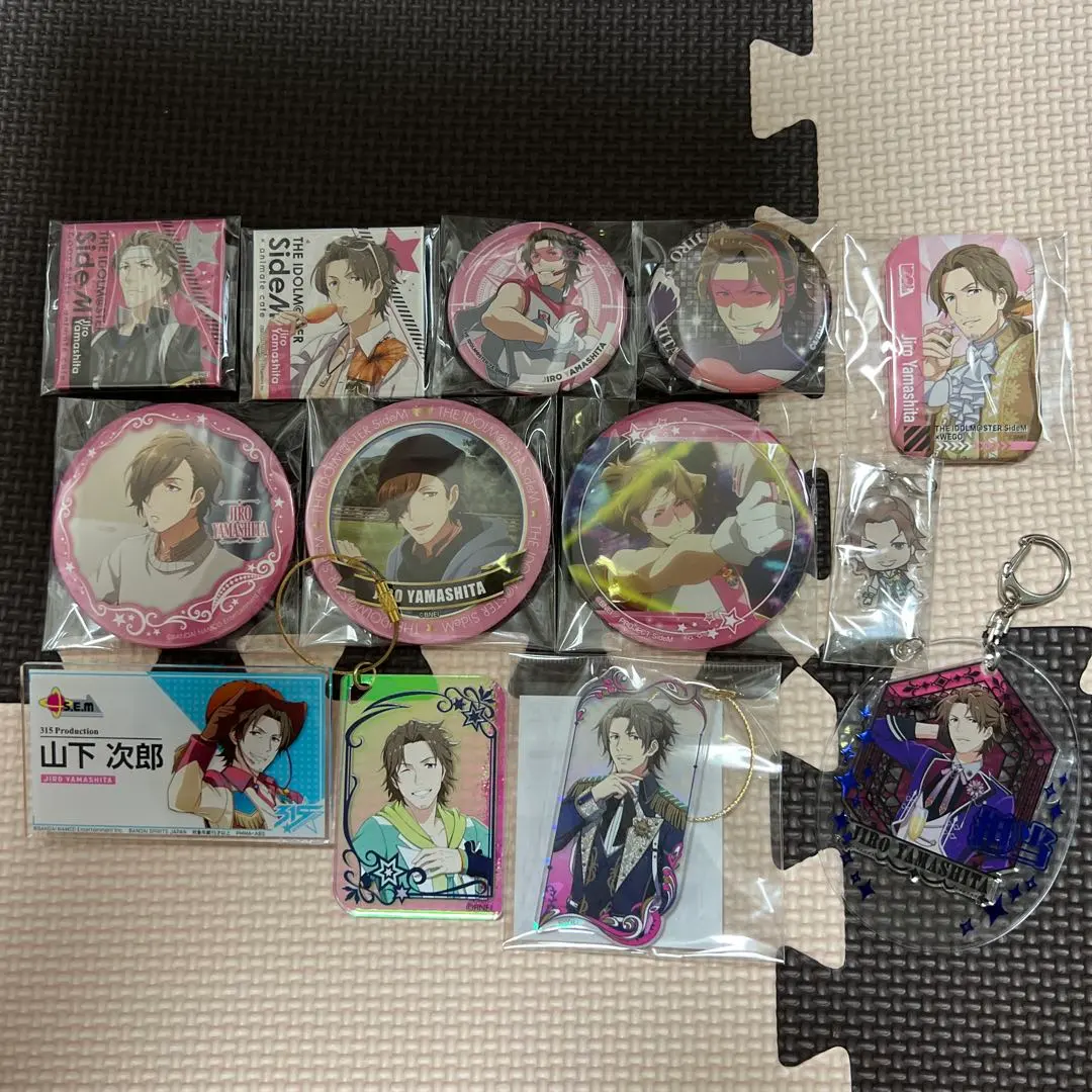 Thumbnail of Idolmaster SideM Jiro Yamashita Can Badges and Keychains - Bundle