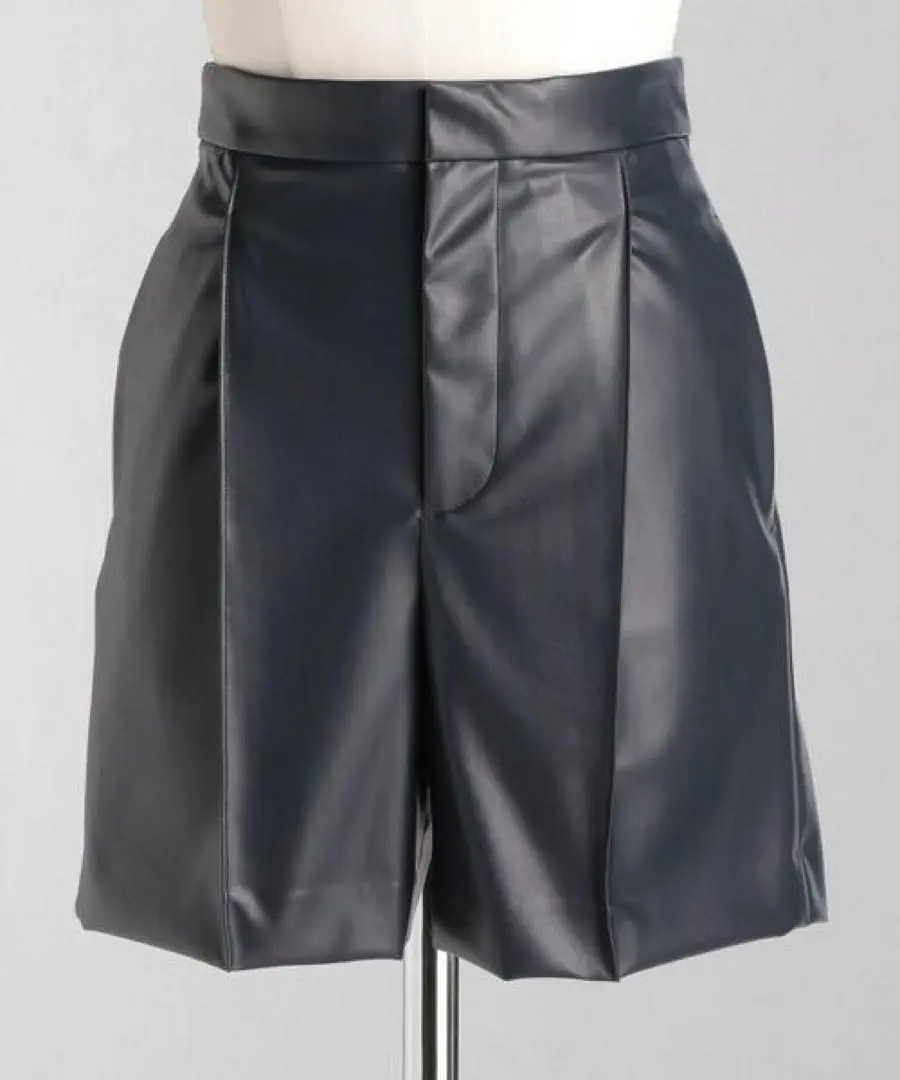 ロエフ　loeff ショートパンツ LOEFF（ロエフ）の「＜LOEFF＞ワタスゲ ジャカード ショート