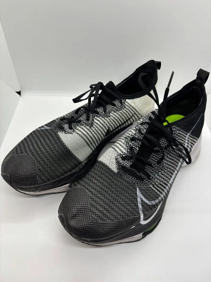 【美品】NIKE エアズームテンポネクスト %28cm USED 新品未使用）ナイキ NIKE エアズームテンポネクスト% 28cm