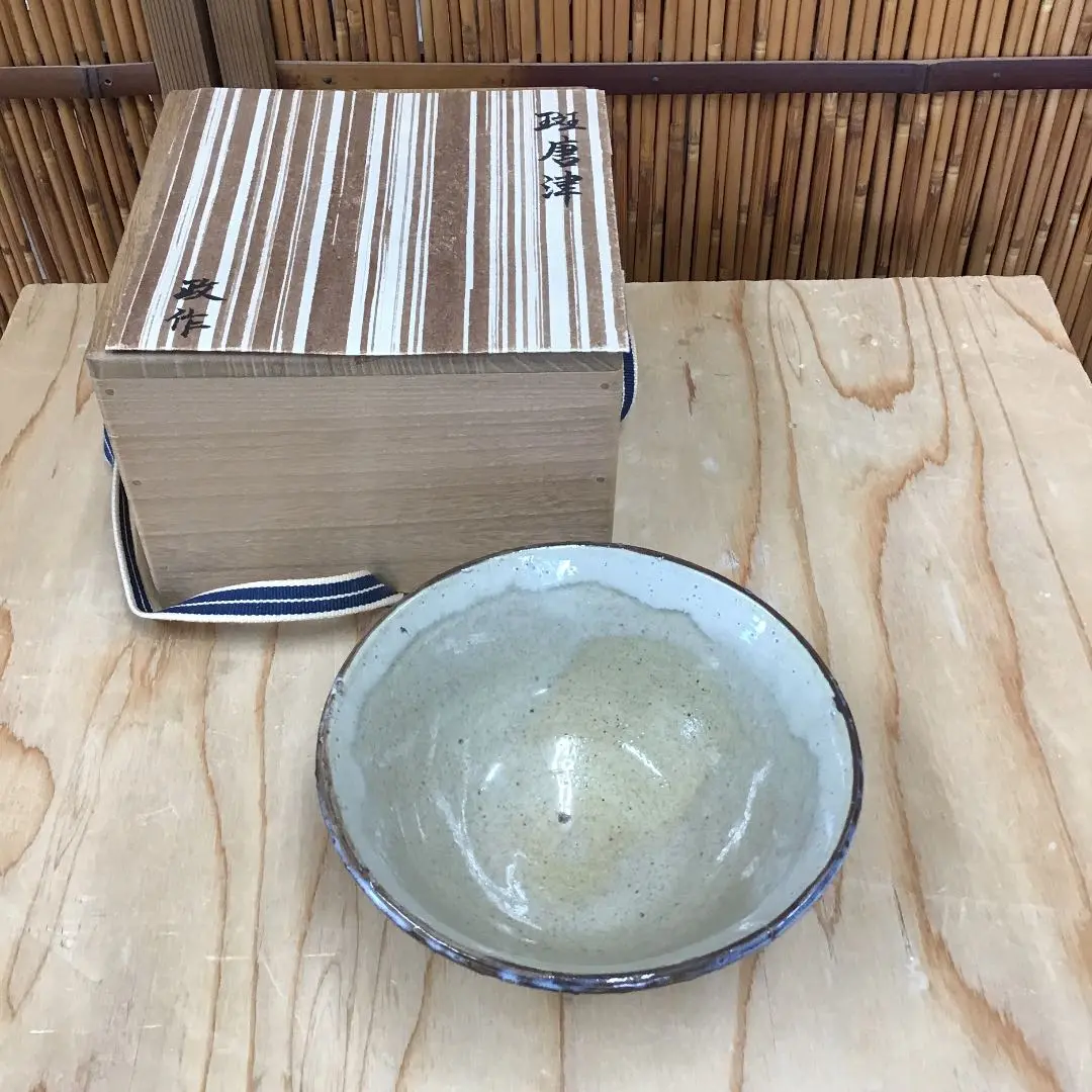 茶道具 青磁　茶碗　草花文　釡谷陶房 韓国人間国宝 申相浩 茶道具 青磁 茶碗 草花文 釡谷陶房 韓国人間国宝 申相浩 - メルカリ