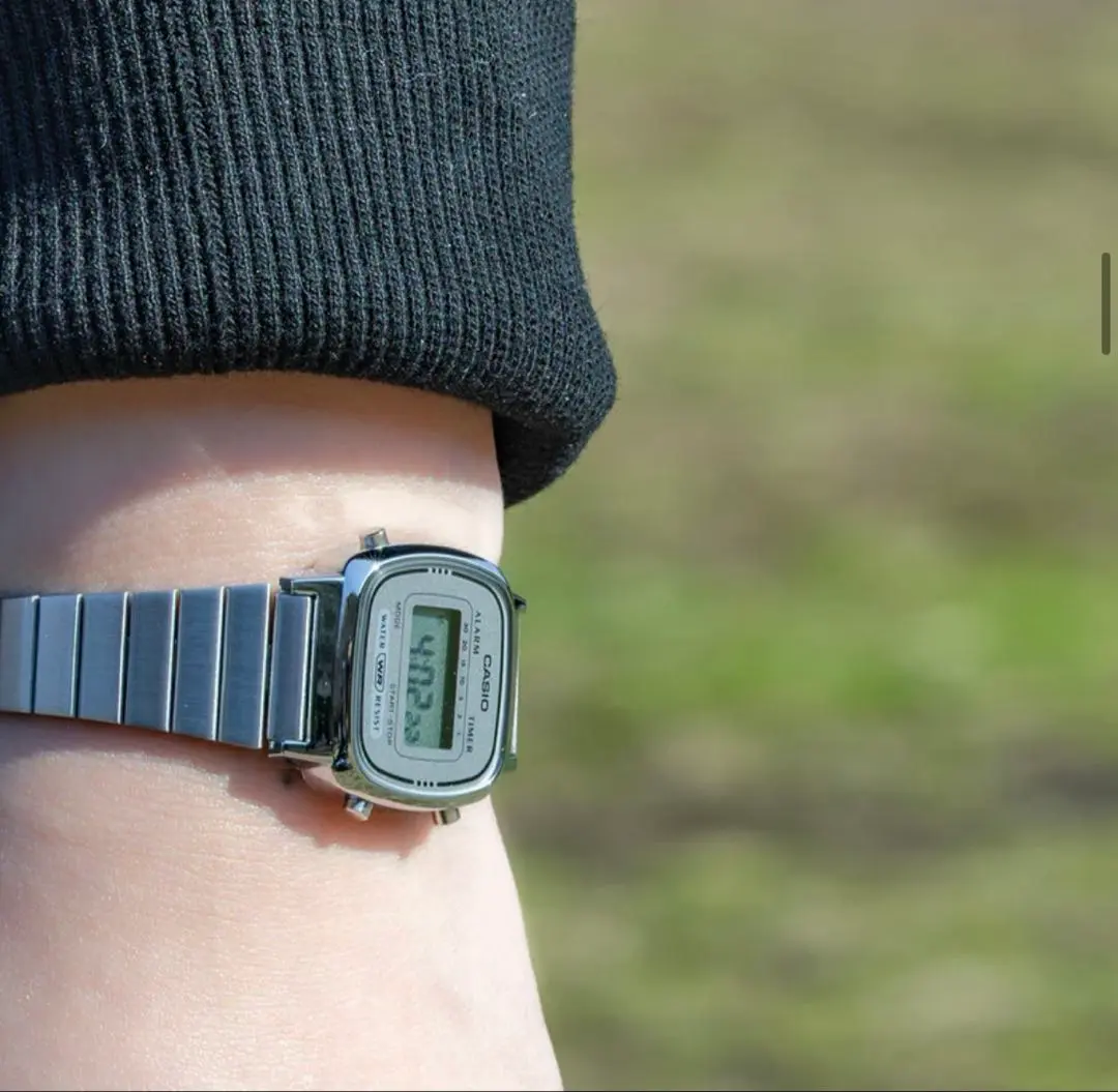 カシオ腕時計 天然ダイヤモンド　チープカシオ チプカシ デジタル LA670W CASIO カシオ 腕時計 レディース チープカシオ チプカシ 海外