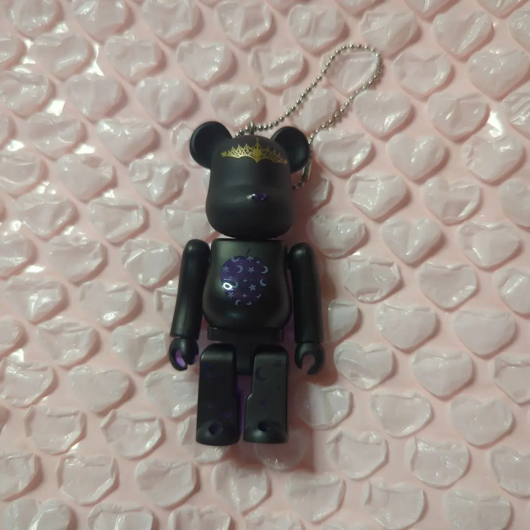 Thumbnail of Twisted Wonderland Vil Bearbrick