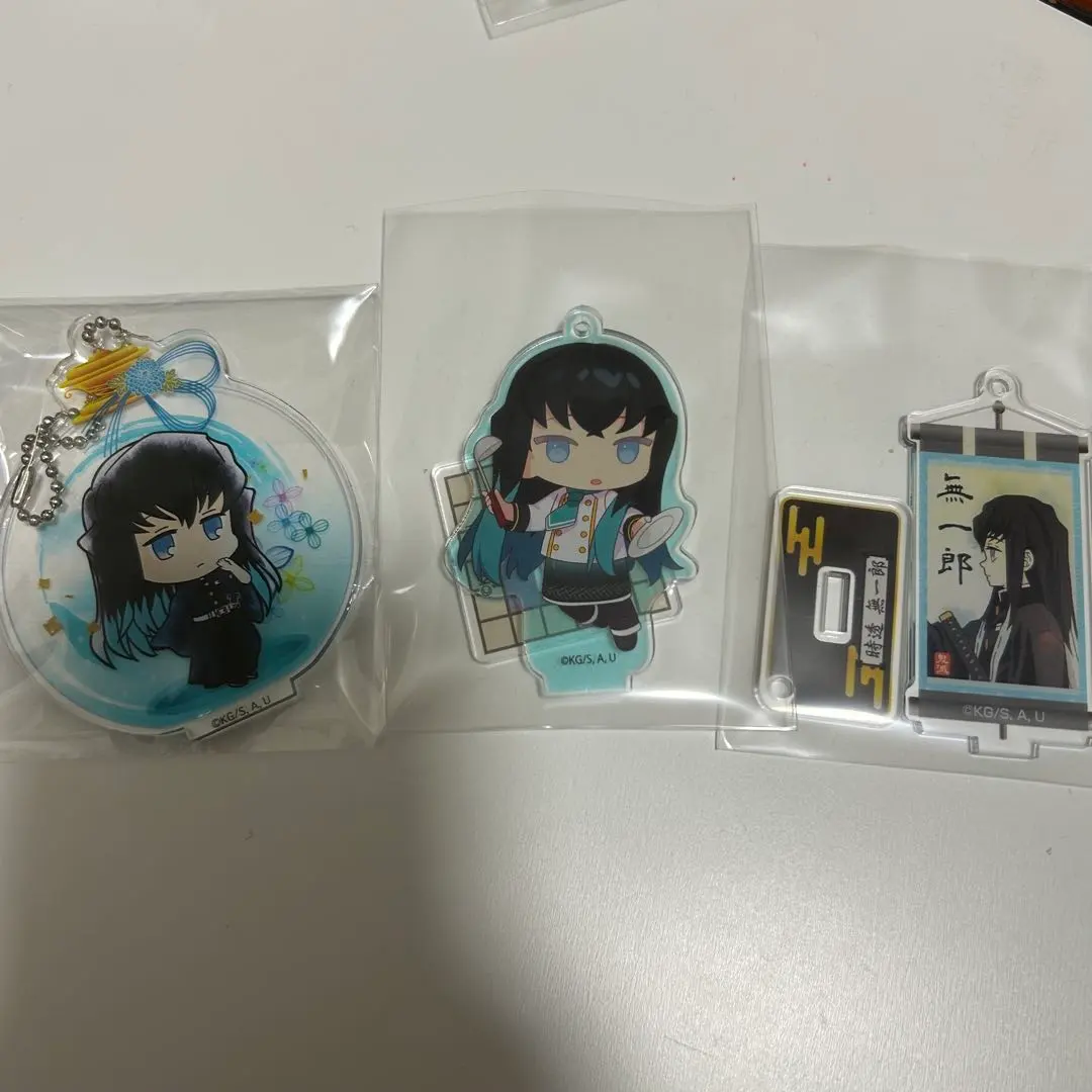 Thumbnail of Muichiro Acrylic Stand Bundle Set