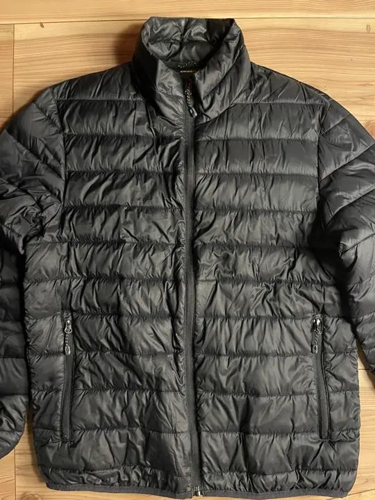 ☆SWISS TECH 瑞士科技☆超輕羽絨外套 的縮圖