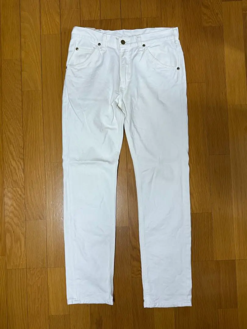 Thumbnail of Lee 203 Tapered Jeans, Size 30, White