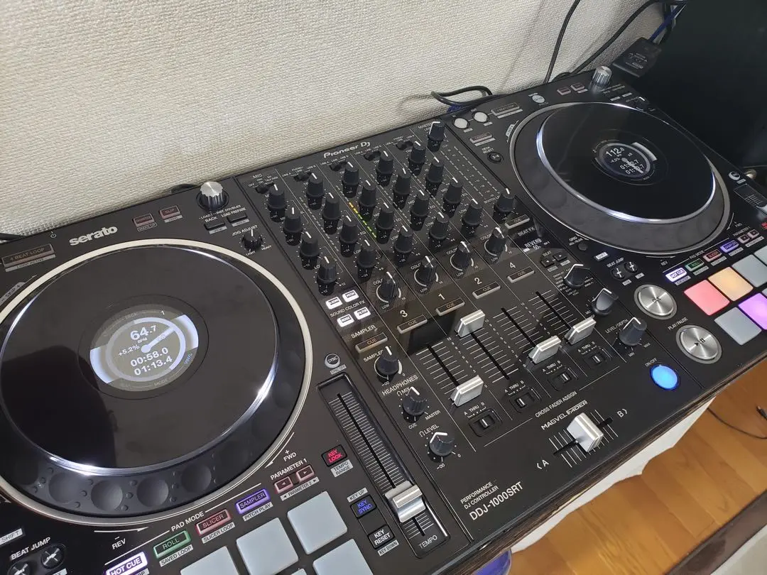 美品　箱付き　Pioneer DJ DDJ-1000SRT オマケ DDJ-1000SRT (archived) 4-channel performance DJ controller