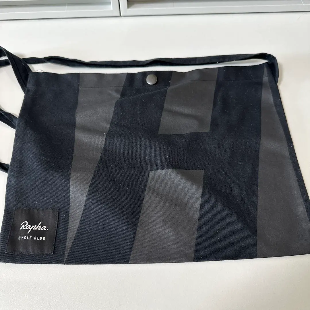 2025年最新】rapha サコッシュの人気アイテム - メルカリ