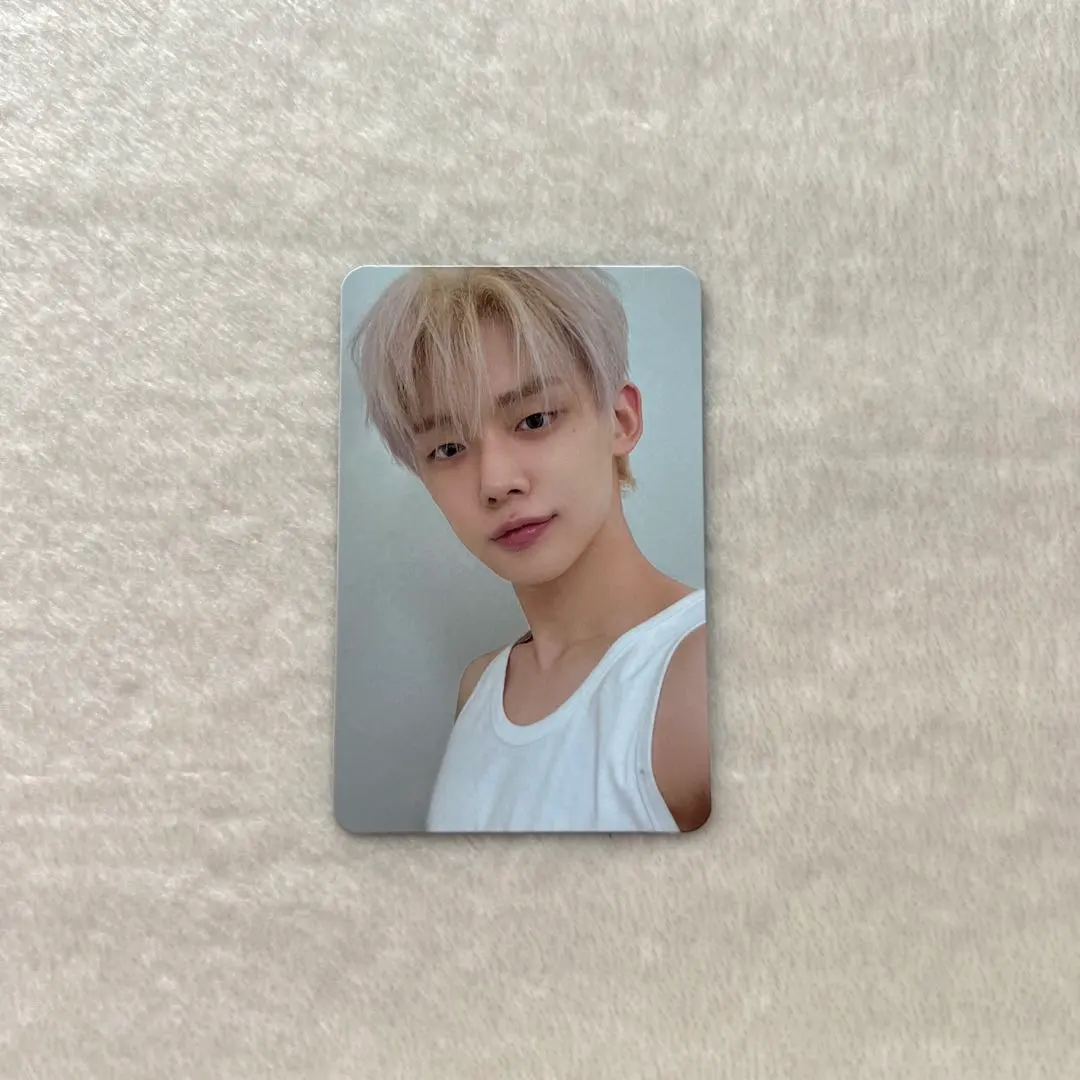 Thumbnail of TXT Yeonjun Photocard Thursday's Child TEAR