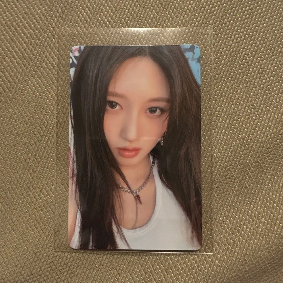 Thumbnail of Talent Card IVE Gaeul