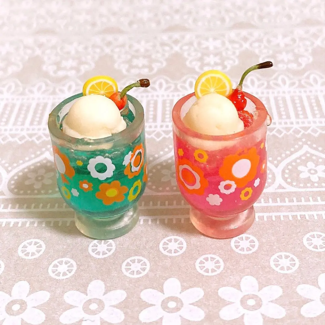 新品未使用品　タグ付き　ピンクハウス　クリームソーダ柄ミディアムワンピース PINK HOUSE（ピンクハウス）の「クリームソーダプリントミディ