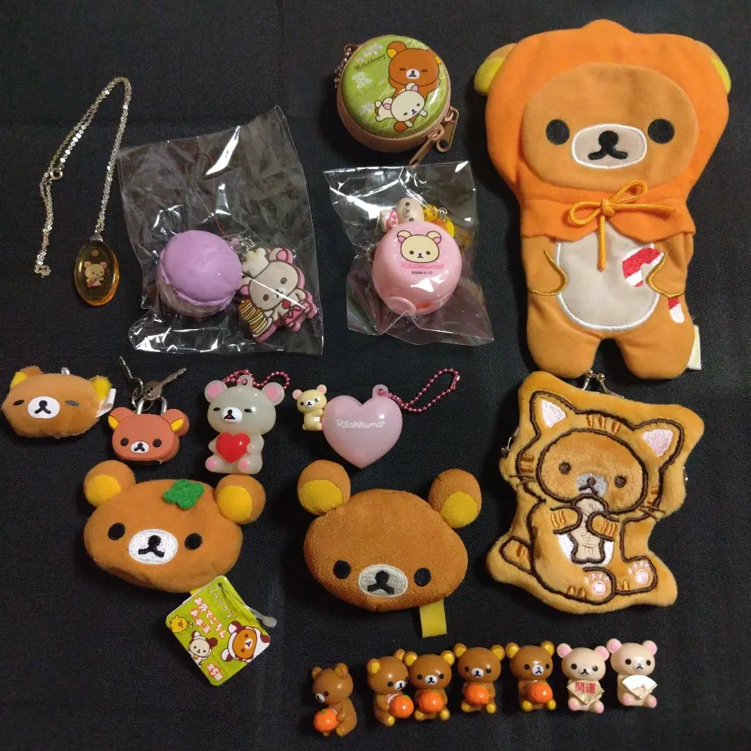 リラックマ　チュッパチャップスケース　ミニフィギュア付き　5点セット リラックマ チュッパチャプスケース 5個セット - メルカリ