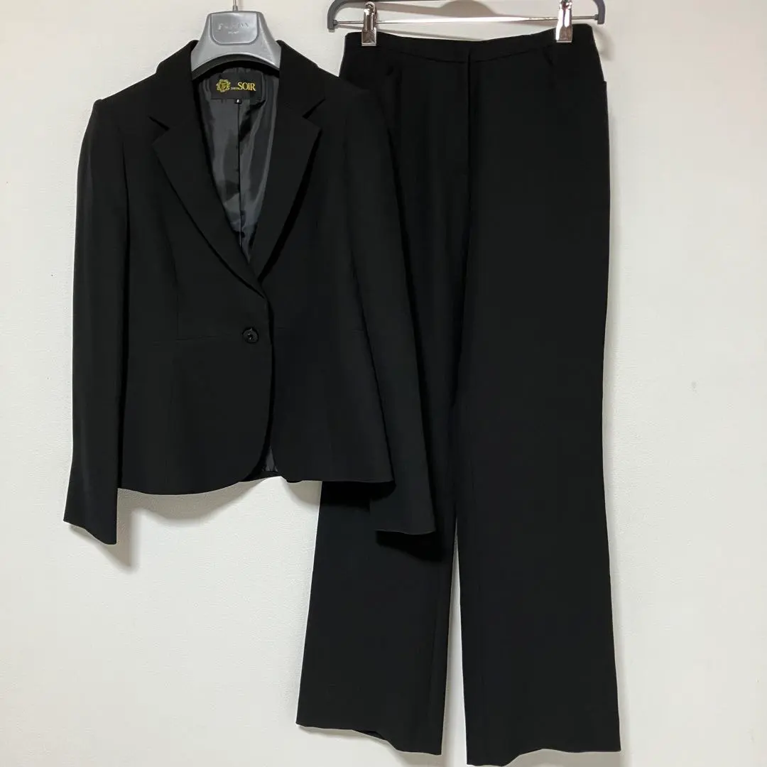 美品 東京ソワールTOKYO SOIR 黑色禮服 婚喪喜慶 褲裝 的縮圖