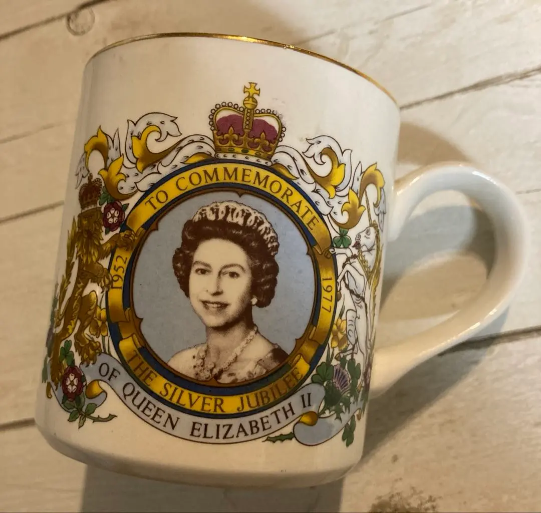2025年最新】英国王室コロネーション記念グッズの人気アイテム